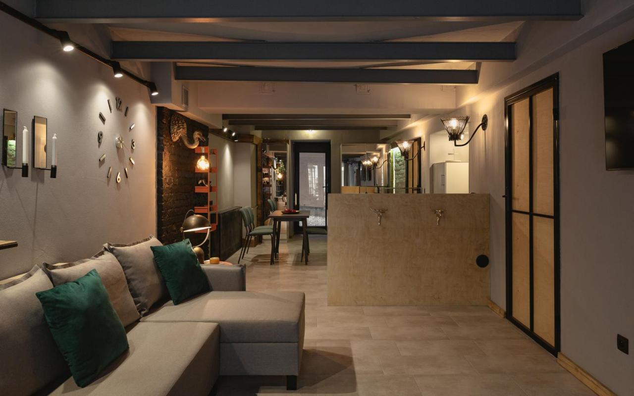 City Garage Apartment - Lwowska 9 Βαρσοβία Εξωτερικό φωτογραφία
